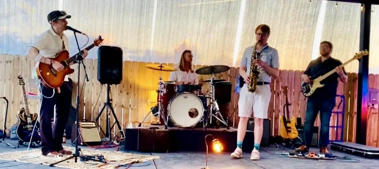 Hometown Tourist photo 2