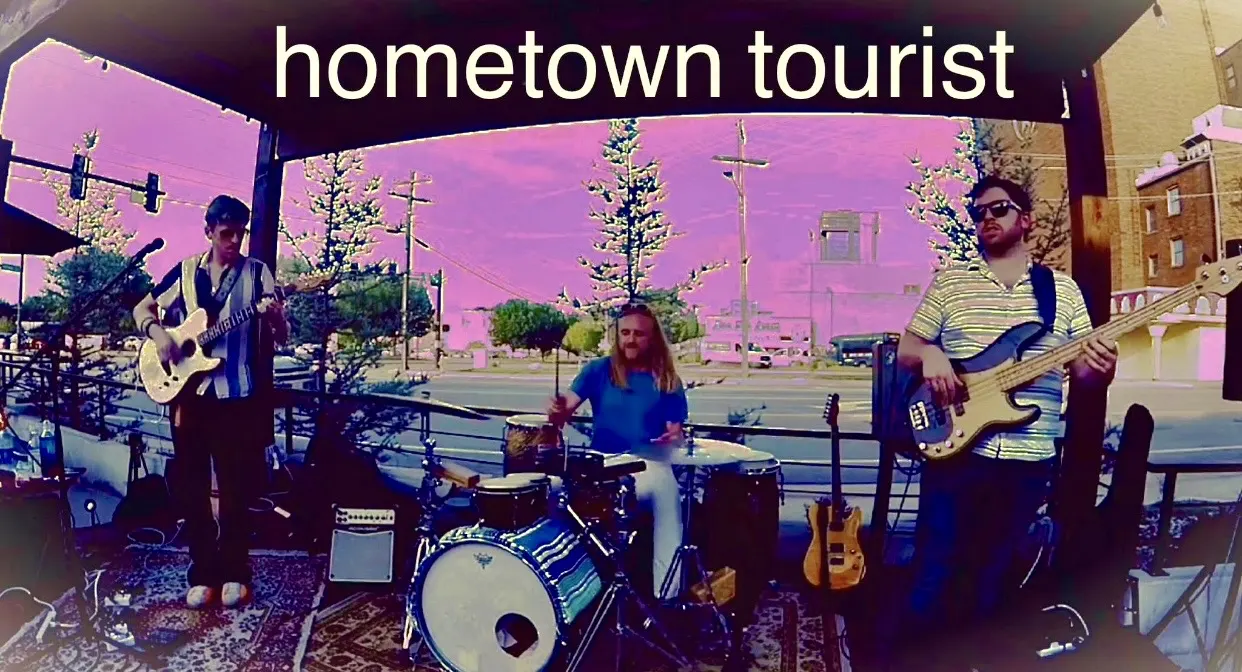 Hometown Tourist photo 4