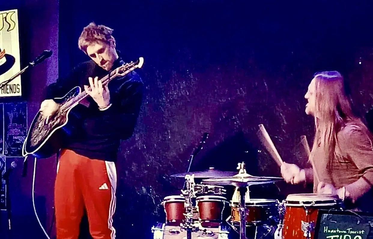 Hometown Tourist photo 5