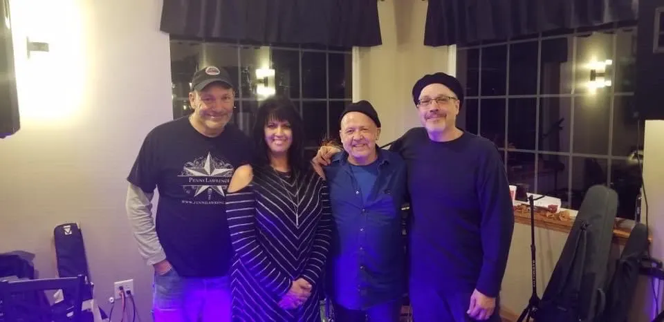 Penni Lawrence Band photo 1