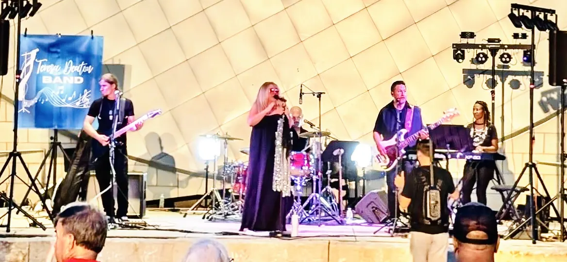 Teresa Deaton Band photo 4