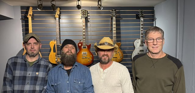 Stoneshiners Live at The Drunken Pig
