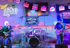 Rebellion at Dew Drop Inn