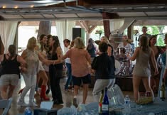 Live Music Saturdays at Stone Hill Winery