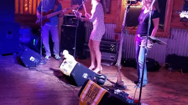 Midway Bar & Grill LLC